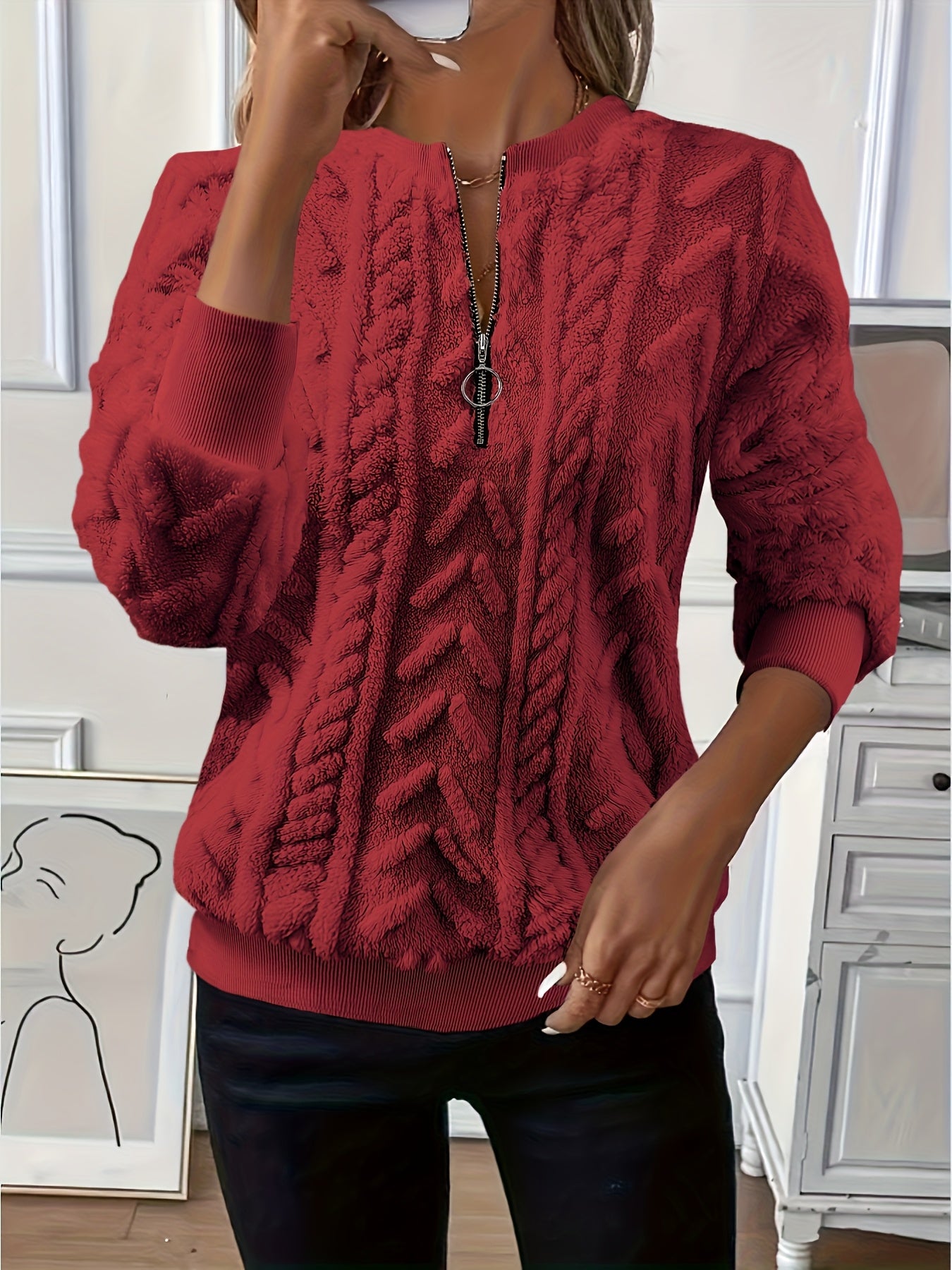 Cosy Elegant Women’s Winter Sweatshirt