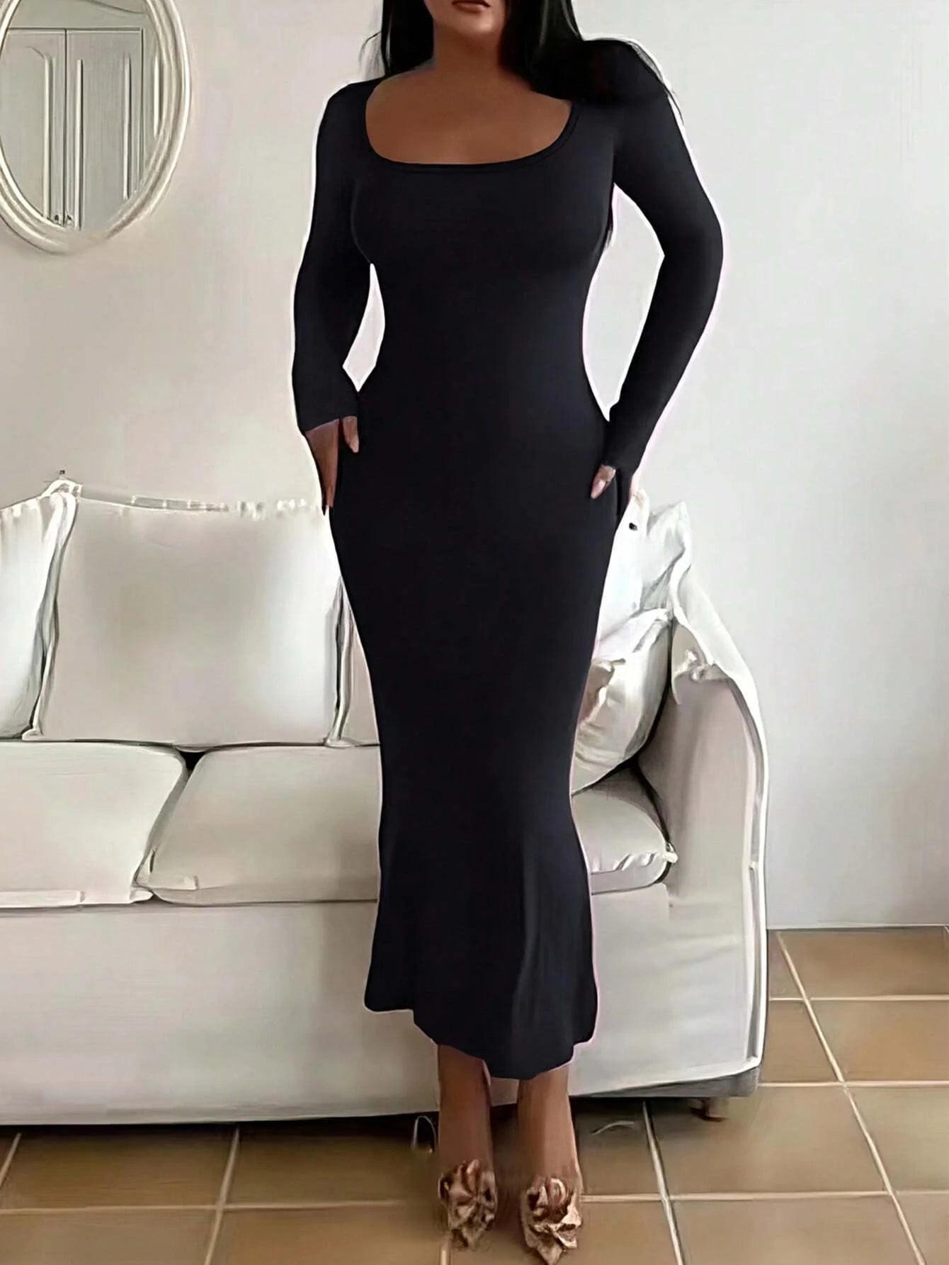 Sleek Fit Long Sleeve Dress – Minimalist & Chic Elegance